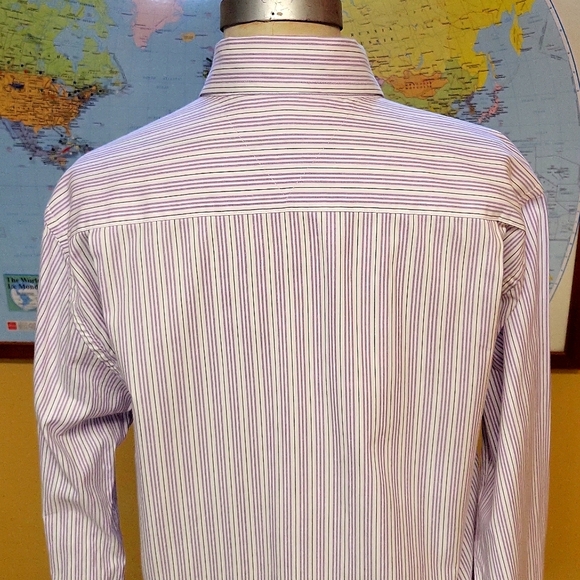 Tommy Hilfiger,  Mens sze Med,  Vintage,  Button Down,  Long Sleeves dress shirt - Picture 9 of 15